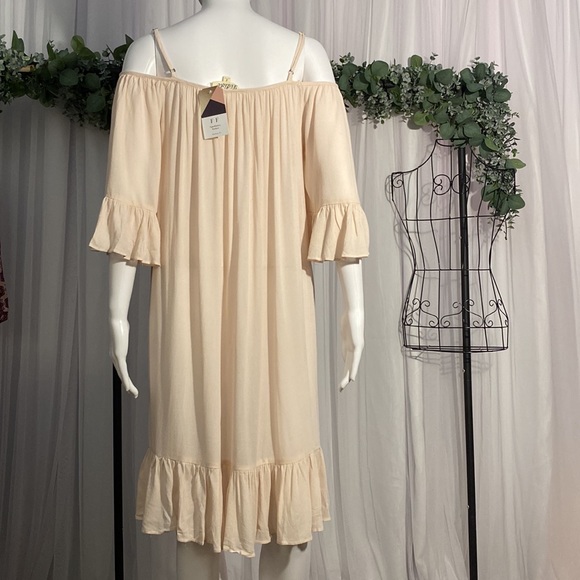 New Peachy Pink and Gray Embroidered Dress - Picture 3 of 4